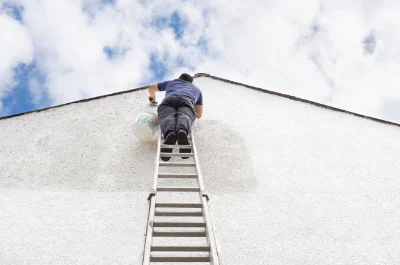 Peinture extérieure à Chemillé-sur-Dême — façades et ravalement